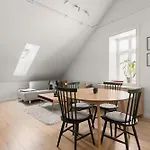 Modern Apartment On The Main Shopping Street
